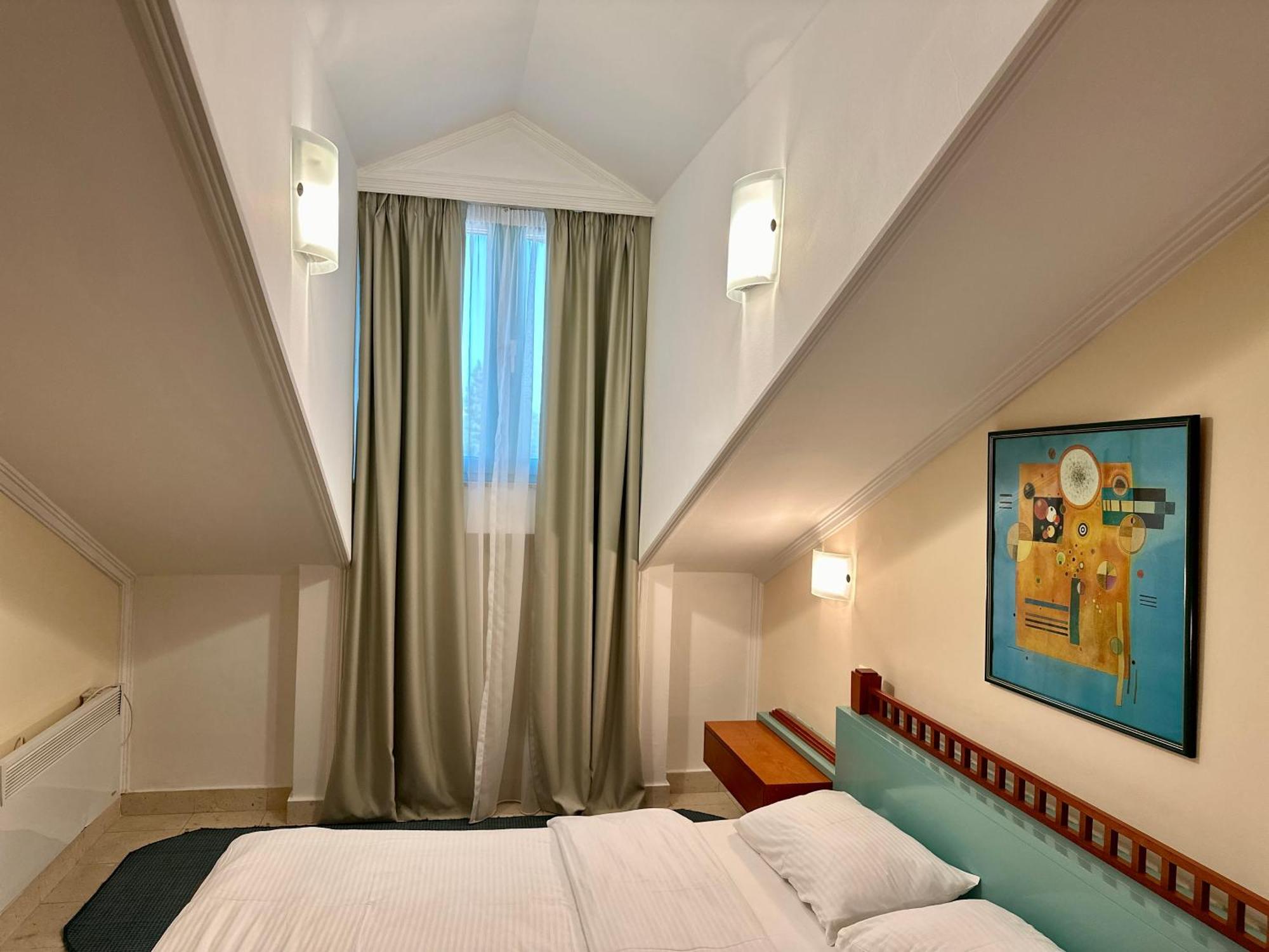 Central 25 Podgorica Eksteriør bilde