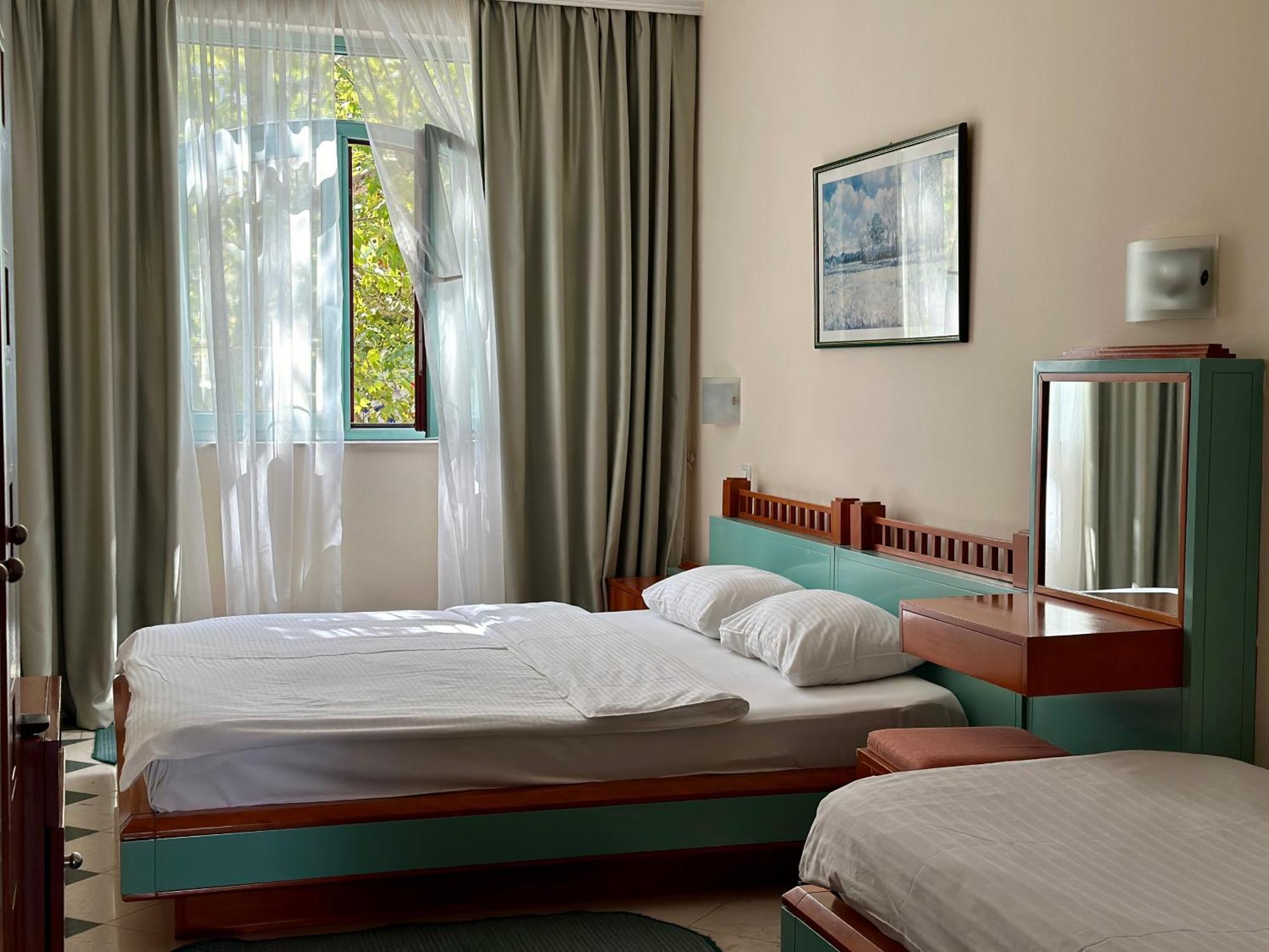 Central 25 Podgorica Eksteriør bilde
